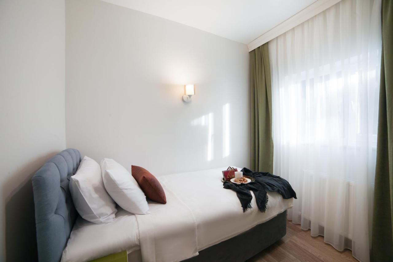 Ardilas Apartment อิสตันบูล ภายนอก รูปภาพ